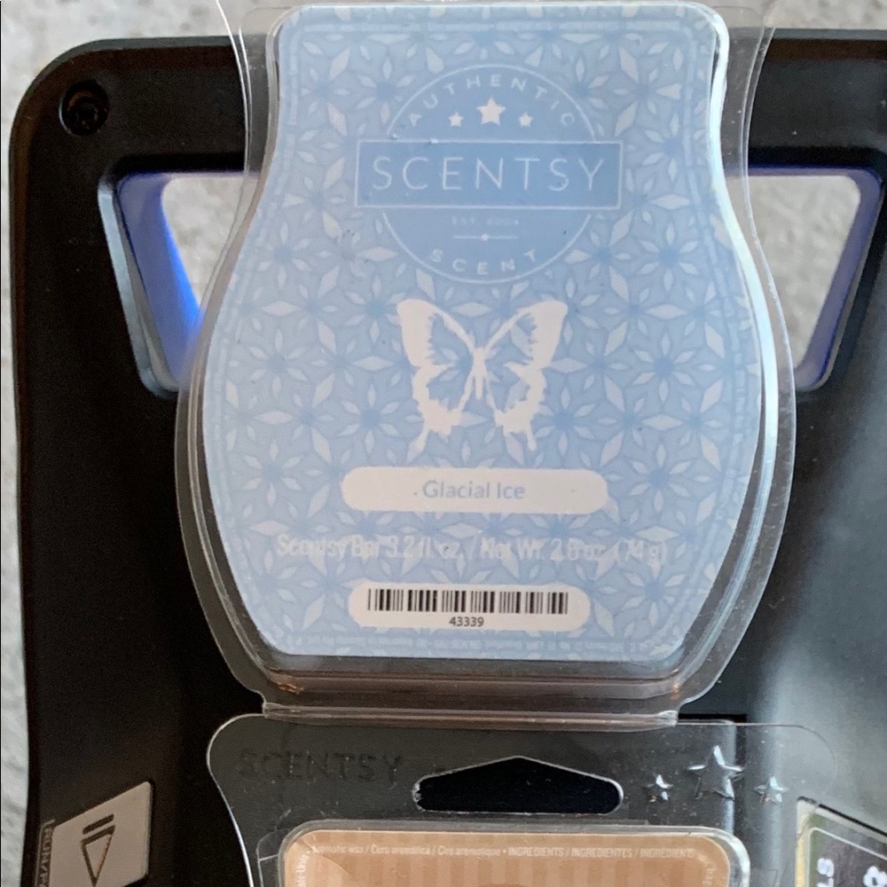 Scentsy 3 Bars!